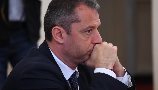 Делян Добрев към Киро и Асен за курбана: И от Бога нямате страх, безскрупулни типове!