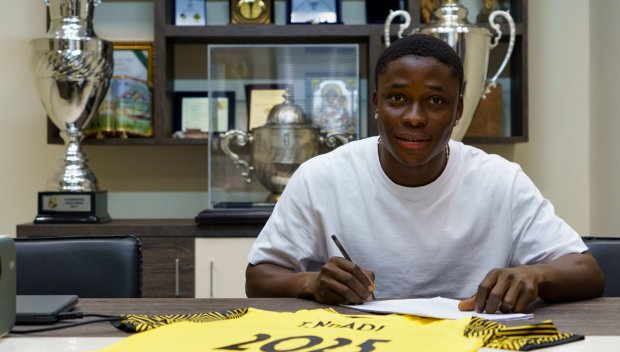 ПЕЧЕ СЕ ГОЛЯМА СДЕЛКА: Ботев Пловдив продава футболист за над 2 милиона евро