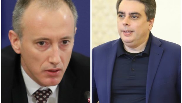 СГЛОБКАТА ХЕПТЕН ЗАСКЪРЦА: Красимир Вълчев зашлеви Кокорчо за бюджета: Образованието е антиприоритет - парите намаляват, а той твърди обратното