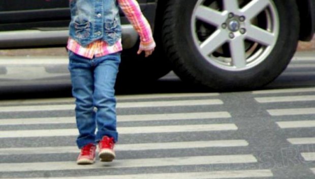 Блъснаха дете на пешеходна пътека в Петрич
