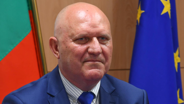 МОН изтегля матурите за 7 клас седмица назад