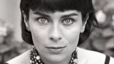 Почина френската актриса Жулиет Мениел