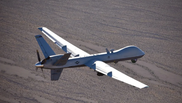 Полша временно затвори две летища след руски удари в Украйна