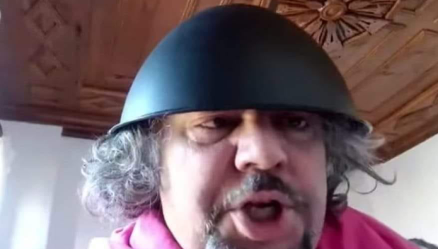 ПАНАИР В ПИК: Манол Пейков смазан, че Бойко се обърна за интимната връзка. 10 депутати от ГЕРБ в последния момент решили да...