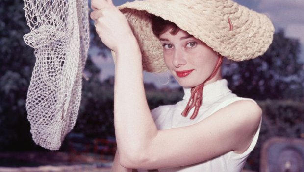 Сламената шапка на Одри Хепбърн възкръсна  