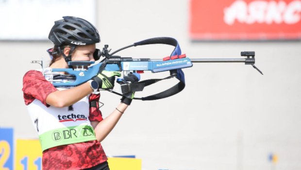 Лора Христова – световна шампионка по летен биатлон при девойките