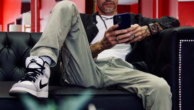 И Марк Антъни се включи в панаирите на Бекъмови