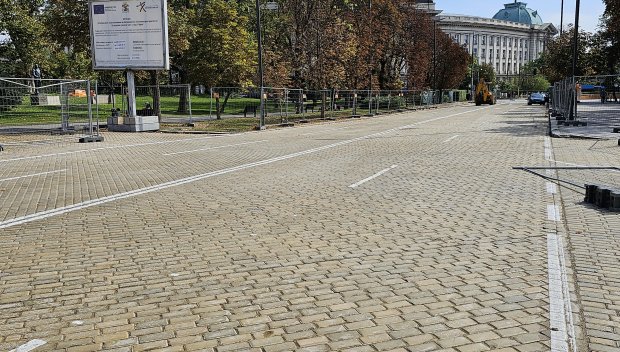 Приключи ремонтът на жълтите павета, пуснаха движението