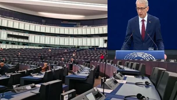 Дори Путин и тайните му служби не спасиха Денков от позора в Европарламента