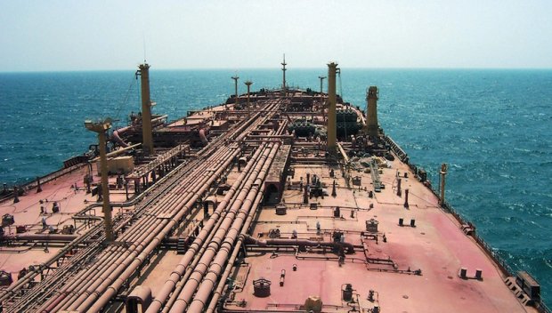 Пирати нападнаха гръцки танкер край Сомалия