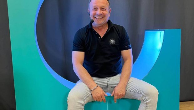 САМО В ПИК И РЕТРО: Братът на Рачков студент след затвора (СНИМКИ)