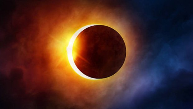 Рекордни 5 затъмнения ни удрят през 2024 г.