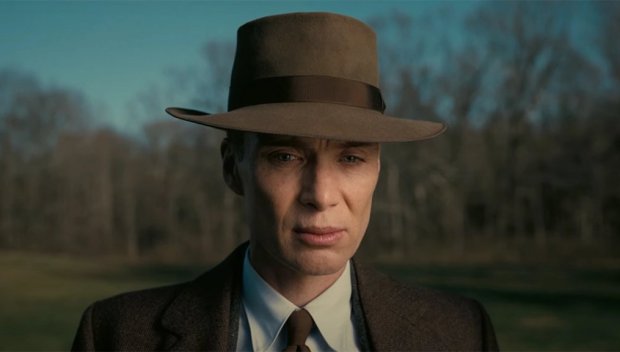 Възходът на лентата Опенхаймер продължава