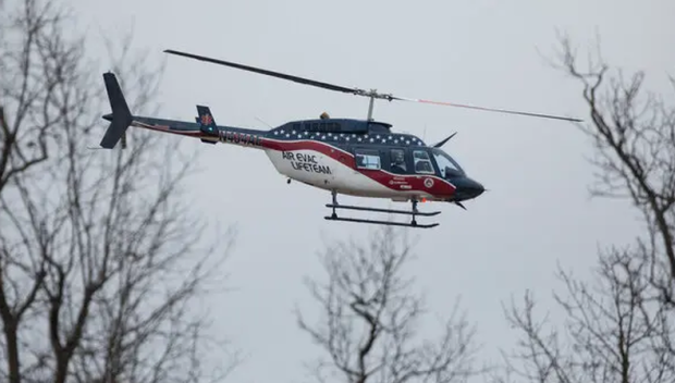 Хеликоптер се разби в Индонезия, няма оцелели (ВИДЕО)