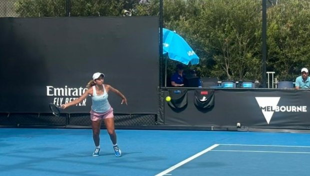 Успех за България: Ива Иванова се клaсира за полуфиналите на Australian Open