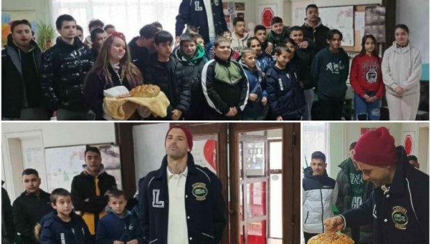 Посрещнаха Григор Димитров с пита и мед в Спортното училище в Хасково