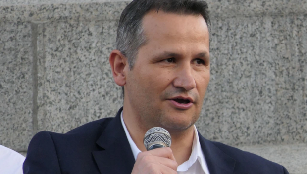 НОВ СКАНДАЛ! Христанов си направил мини щаб на партията в Министерството на земеделието (ВИДЕО)