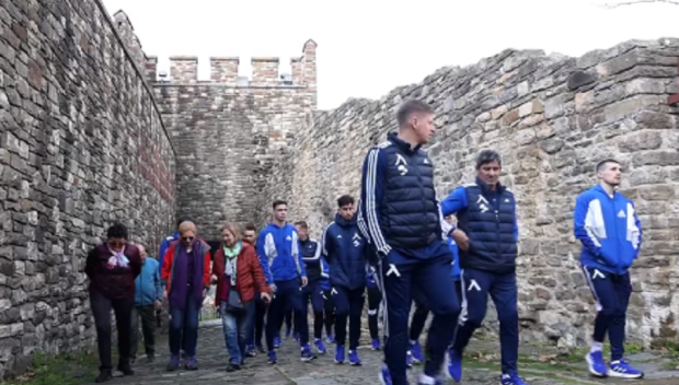 Левскарите посетиха крепостта Царевец преди мача с Етър