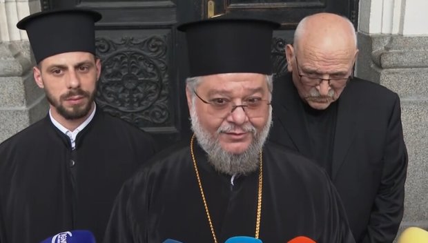 Синодът обяви официално кога ще са поклонението и погребението на патриарха