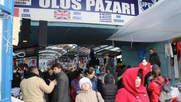 Българите се юрнаха на пазар в Одрин при 18 лири за лев