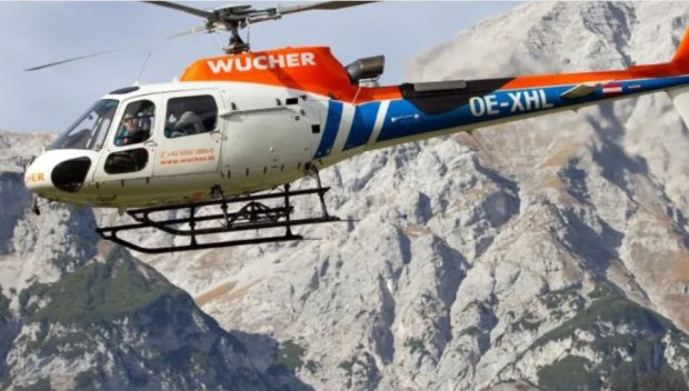 Трима души загинаха при падане на лавина в Алпите