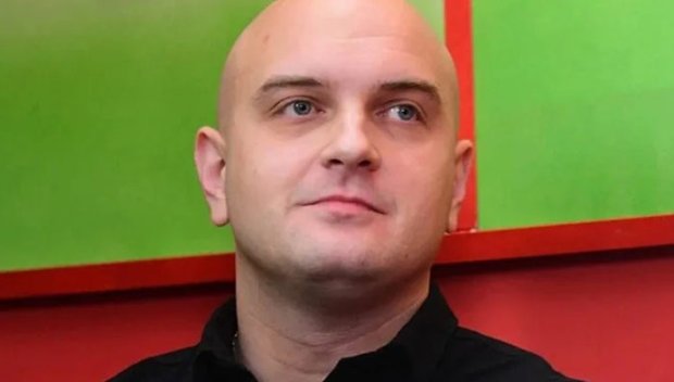 Ивелин Николов: За Лена не са проблем снимките на Живко Коцев, а че са пуснати в ПИК?!