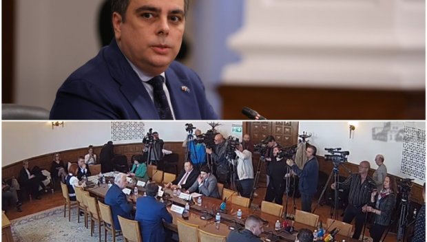 ПЪРВО В ПИК TV! Депутатите изслушват Асен Василев заради ОПГ-то в митниците. Той чист като сълза: Не познавам баща и син Димитрови (ОБНОВЕНА)
