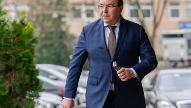 ГОРЕЩО В ПИК: Всички мъже ОНЕМЯХА, след като Костадин Ангелов качи ТАЗИ СНИМКА във Фейсбук