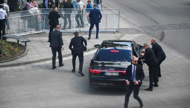 Ужасяващият атентат срещу Фицо е предупреждение за Тръмп и Орбан