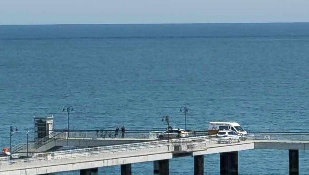 500 евро глоба за скок от Моста в Бургас