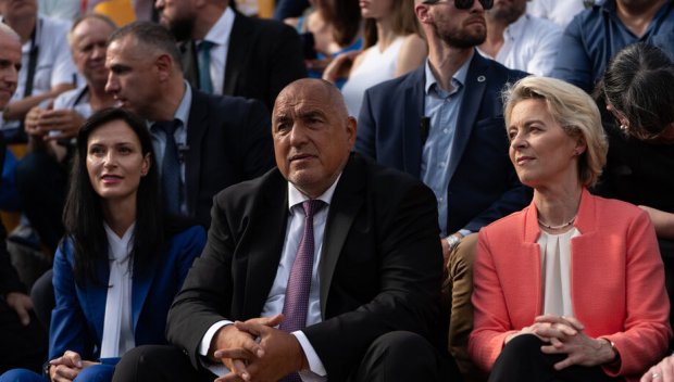 Провалената сглобка - по пътя на Г7. Докато не ни изпепелят!