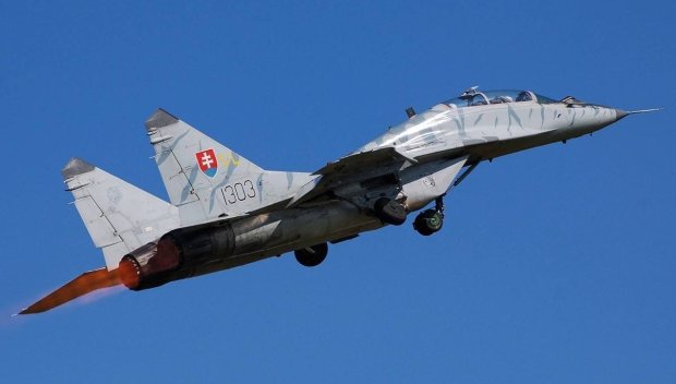 Шефът на комисията по отбрана в НС: Полските МиГ-29 са малко по-нови от нашите