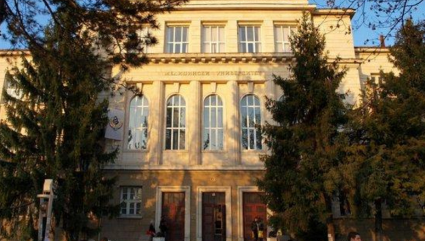 По петима се борят за място в Медицина в МУ - Плевен