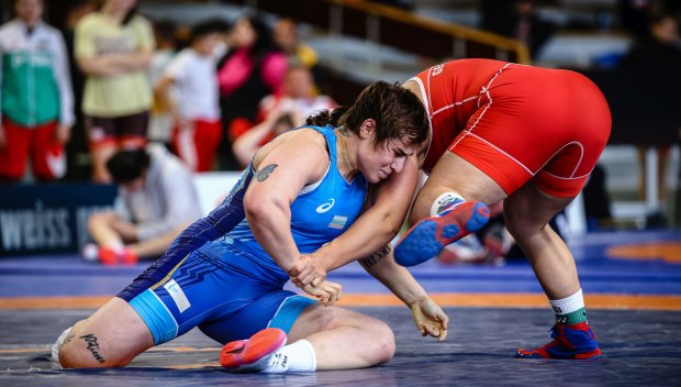 Малшанс и за Юлияна Янева в Париж