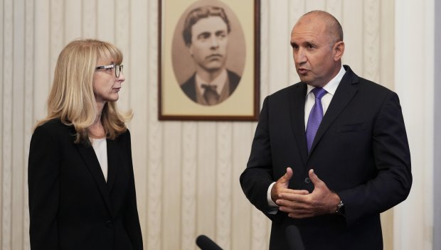 Евала, Радев! Взриви държавата, гот ли ти е?!