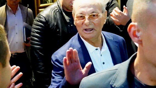 Крахът на Доган - Сокола никога не е бил толкова застрашен политически