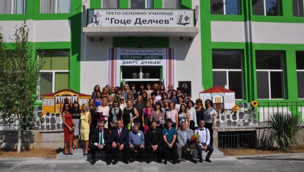 Гоце Делчев е първото училище в Петрич, което подема инициатива за контрол върху използването на телефони