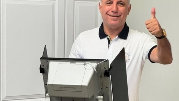 Вотът във Франция: Христо Стоичков ще гласува в Париж