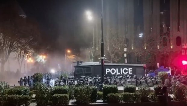 Управляващата партия в Грузия ще съди Би Би Си