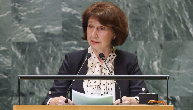 Силяновска с изявление, че Австрия е готова да посредничи между България и РСМ