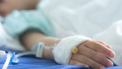 Проговори дъщерята на запалената от мъжа си жена