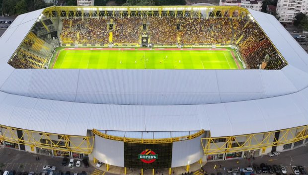 Ботев Пловдив чака БФС, за да пусне билетите за ЦСКА