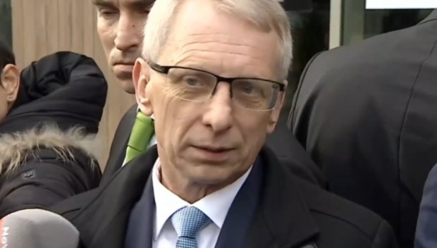 Денков, нямаш ли срам, бе