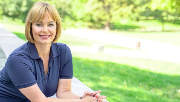 Синът на Мариана Векилска заряза учението в чужбина (СНИМКИ)