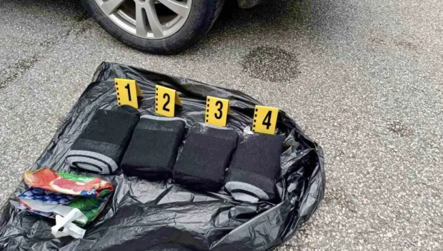 ЗА ЧЕСТТА НА ПАГОНА: Спипаха полицайка от Враца с две кила кокаин на Капитан Андреево