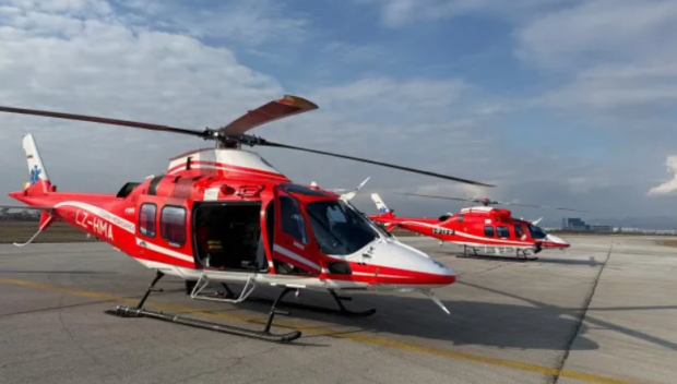 Вторият спешен медицински хеликоптер кацна у нас