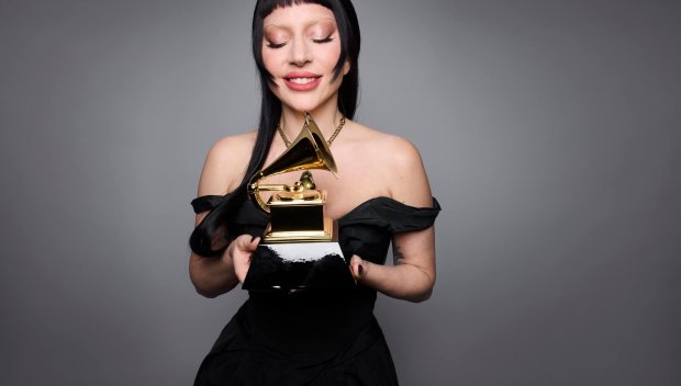 Лейди Гага отмени концерт заради здравословен проблем