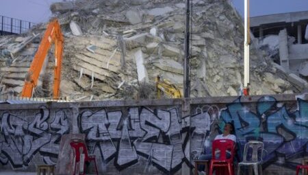 АД ПОД НЕБЕТО: Броят на жертвите в Мианмар може да надхвърли 100 000