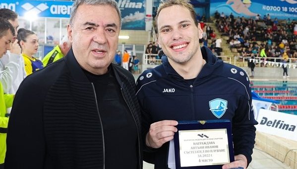 СПОРЪТ ПРОДЪЛЖАВА: Антъни Иванов с нови обвинения към федерацията