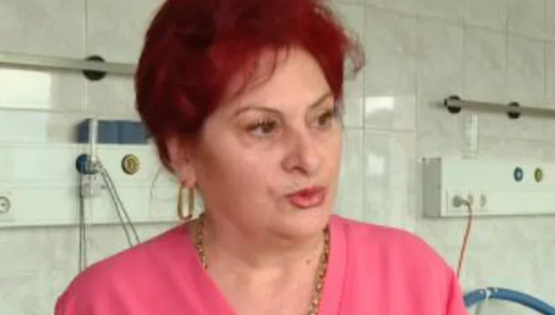 В Перник посрещат първите командировани от София акушерки